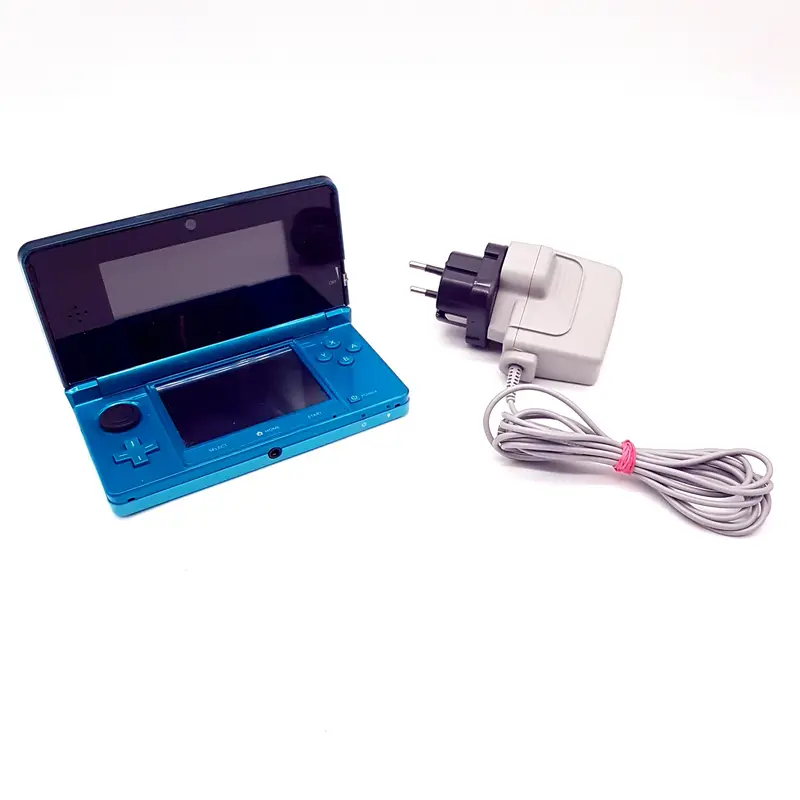 Nintendo 3DS Konsole aqua blau - gebraucht - sehr gut bis neuwertig