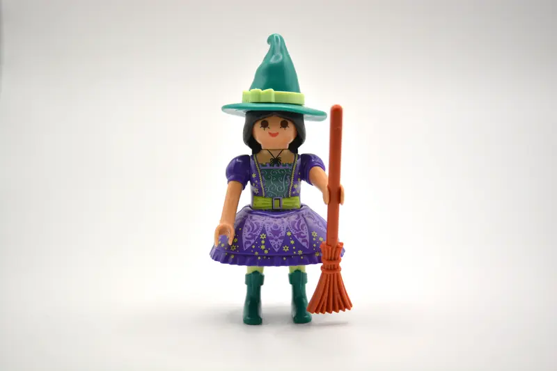 Playmobil -Hexe mit Besen- Figur-P0777